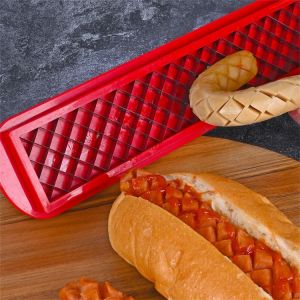 Hot Dog Slicing Tool Hot Dogs Cutter Tool For BBQ Portable Sausage Slicers Spiral Grilling Kitchen Tool Outdoor Camping Grill